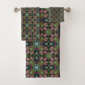 Rood rijpe appels op boomkaleidoscoop bad handdoek (Insitu)