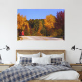 Rood-rolleykleuren van herfstbomen canvas afdruk (Insitu (Slaapkamer))