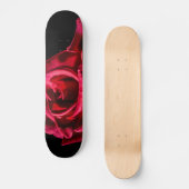 rood-roos-320869 rode roos ROMANTIC LOVE BLACK blo Skateboard (Voorkant)
