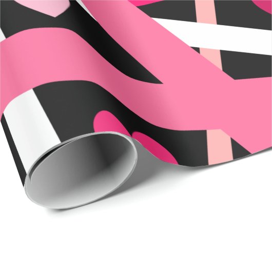 Rood, roze en witte strepen en harten cadeaupapier (Rol Hoek)