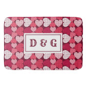 Rood & Roze Legpuzzel Hart Patroon Monogram Badmat (Voorkant)