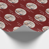 Rood script naam kerstfamilie foto cadeaupapier (Hoek)