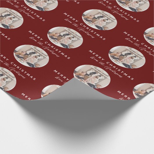 Rood script naam kerstfamilie foto cadeaupapier (Hoek)