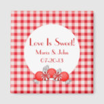 Rood Snoep Wedding Favor Magnet<br><div class="desc">Dit Rode Snoep Wedding-gunst Magnet is geweldig voor rode bruiloften of bruiloften met een rode snoep buffet. Pas je eigen tekst aan.</div>