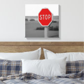 Rood stopverkeersbord Minimalistische fotografie C Canvas Afdruk (Insitu (Slaapkamer))