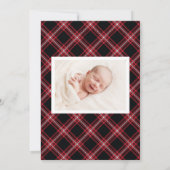 Rood Tartan Baby geboortedatum Fotokaart Aankondiging (Achterkant)