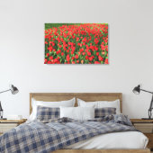 Rood Tulpen 02 Canvas Afdruk (Insitu (Slaapkamer))
