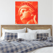 Rood Vrijheidsbeeld Verpakt Canvas Afdruk (Insitu (Slaapkamer))
