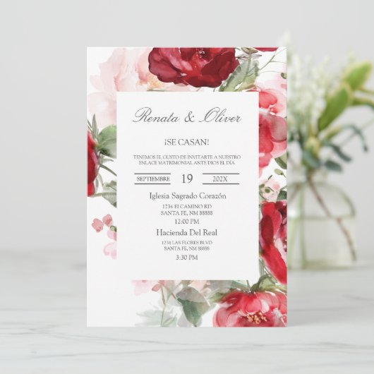 Rood water gekleurd roos Spaans bruiloft uitnodigi Kaart (Staand voorkant)