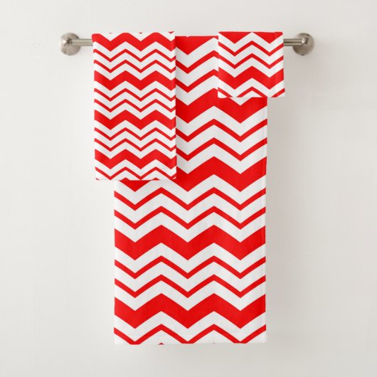 Rood Wit Chevron Zigzag Patroon Ontwerp Bad Handdoek (Insitu)