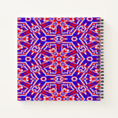 Rood, wit en blauw geometrisch notitieboek (Achterkant)