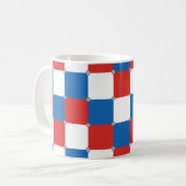 Rood wit en blauw ingecheckt patroon koffiemok (Voorkant links)