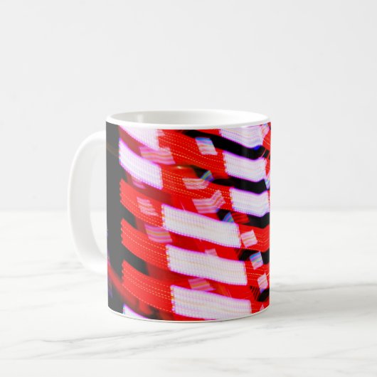 Rood wit en blauw koffiemok (Voorkant links)