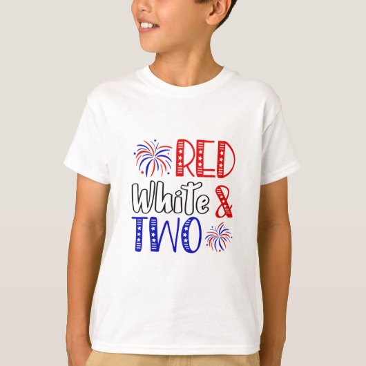 Rood wit en twee tweede verjaardag op 4 juli t-shirt (Voorkant)
