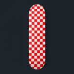 Rood wit geruit controlepatroon persoonlijk skateboard<br><div class="desc">Rood en Wit Controleer Geblokte Geometrische Vierkantjes Patroonontwerp</div>