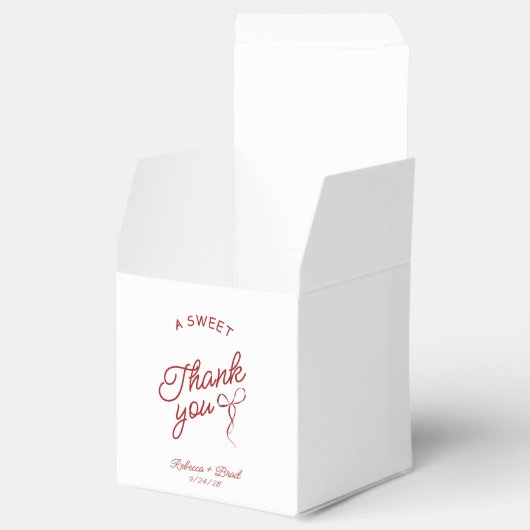 Rood & Wit Hand Getrokken Boog Schets bruiloft Bedankdoosjes (Geopend)