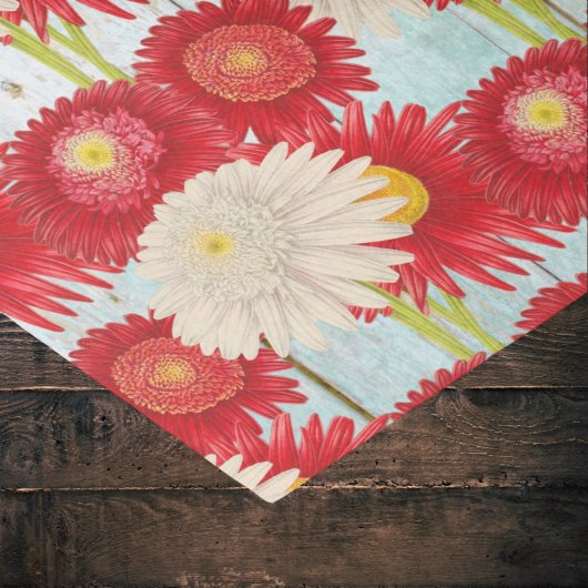 rood wit pyrethum madeliefjes hemelsblauw hek tissuepapier