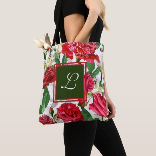 Rood Wit Rozen Bloemen Monogram Aangepast Tote Bag (Dichtbij)