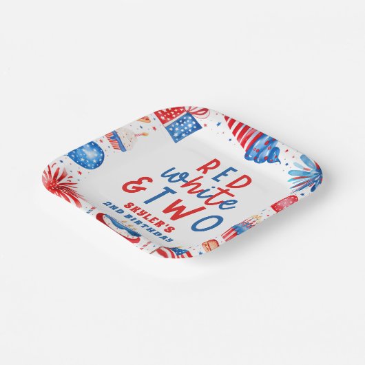 Rood, Wit & Twee 4 juli 2 Verjaardagsfeest Papieren Bordje (Gebogen)