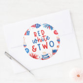 Rood, Wit & Twee 4 juli 2 Verjaardagsfeest Ronde Sticker (Envelop)