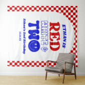 Rood Wit & Twee 4 juli 2 Verjaardagsfeest Wandkleed (In Situ (horizontaal))