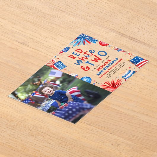 Rood, Wit & Twee 4th Juli 2nd Foto Verjaardagsfees Acryl Uitnodigingen (Laagn)