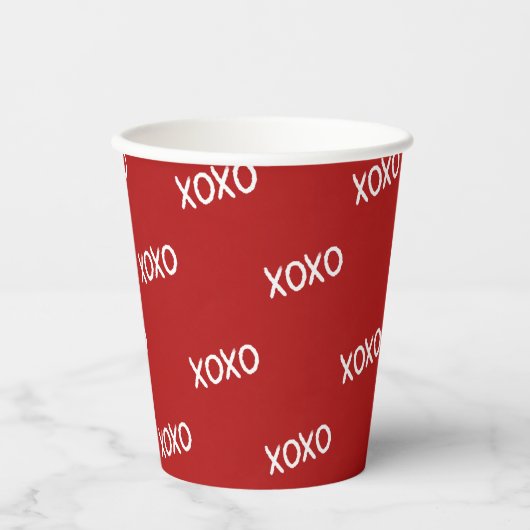 Rood Wit XOXO Love Knuffels Kusjes Papieren Bekers (Voorkant)
