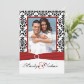 Rood, Wit, & Zwart Damast II Foto Bruiloft Uitnodi Kaart (Staand voorkant)