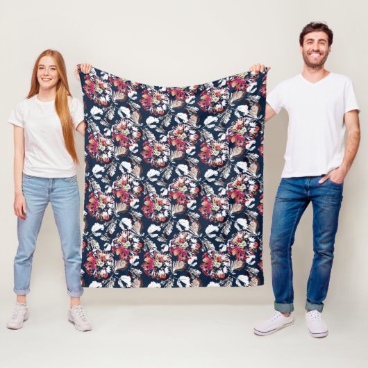 Rood, witte bloemen op blauw. fleece deken (In situ)