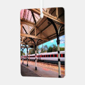 Rood-witte trein metalen ornament (Voorkant links)