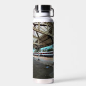 Rood-witte trein, op station Durham Waterfles (Achterkant)