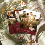 Rood Zeer Vrolijk Kerstmis Vier Foto Verticaal Feestdagenkaart<br><div class="desc">Dit rode zeer vrolijke kerst vier foto Vertical Holiday Kaart ontwerp heeft een verfijnde donkerrode achtergrond met een mix van eenvoudige ivoren belettering en klassieke kalligrafie in combinatie met een minimalistische boho-stijl die een perfecte balans biedt tussen strakke moderne subtiliteit en elegantie. Dit charmante ontwerp is een mooie manier om...</div>