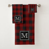 Rood | Zwart buffelbalg monogram T Bad Handdoek (Insitu)