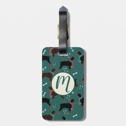 Rood & Zwart Dobermans in Sjaals Winterpatroon Bagagelabel (Achterkant verticaal)