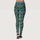 Rood & Zwart Dobermans in Sjaals Winterpatroon Leggings (Achterkant)