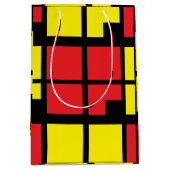 Rood Zwart Geel Vierkantjes Geometrisch Patroon Medium Cadeauzakje (Voorkant)