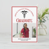 Rood Zwart Medische School Afstuderen Foto Aankondiging (Staand voorkant)