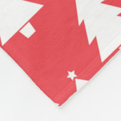 ROOD & ZWART MET RIJEN WITTE KERSTBOMEN FLEECE DEKEN (Hoek)