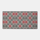 Rood Zwart Wit Geometrisch Folk Patroon Bureaumat (Voorkant)