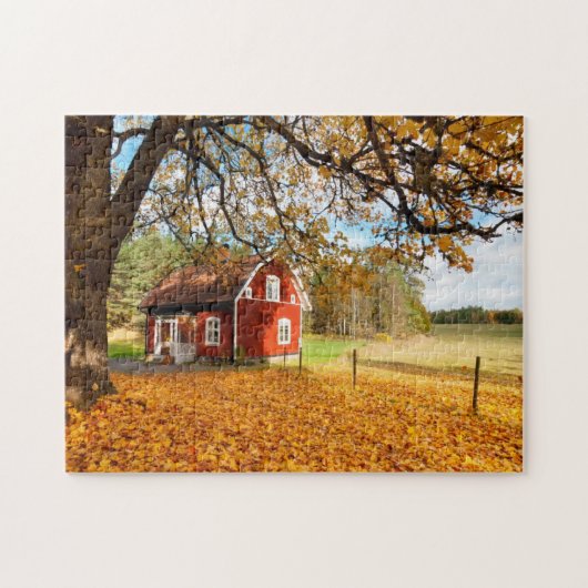 Rood Zweeds Huis in najaar leves Legpuzzel (Horizontaal)
