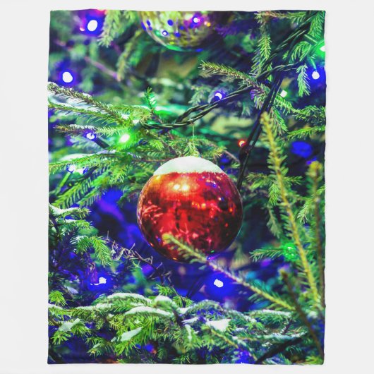 Roodbal met groene kerstboom fleece deken (Voorkant)