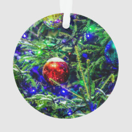 Roodbal met groene kerstboom ornament