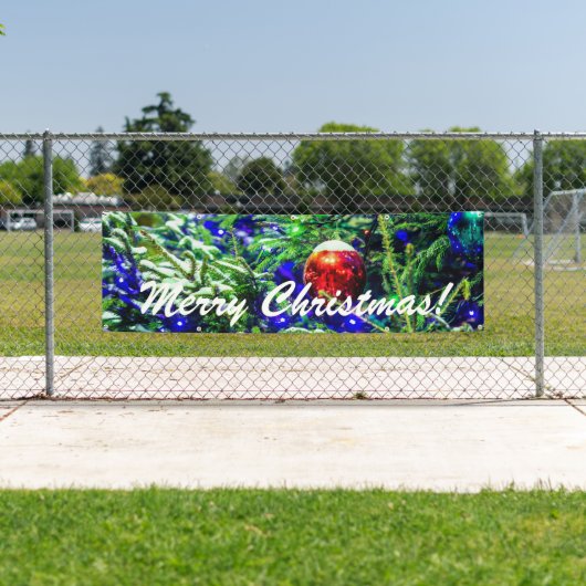 Roodbal met groene kerstboom spandoek (Insitu)