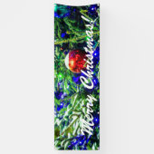 Roodbal met groene kerstboom spandoek (Verticaal)