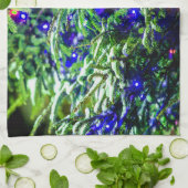 Roodbal met groene kerstboom theedoek (Gevouwen)