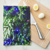 Roodbal met groene kerstboom theedoek (Quarter Fold)