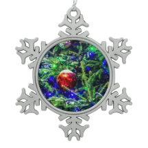 Roodbal met groene kerstboom