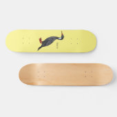 Roodbeige aalscholver cartoon persoonlijk skateboard (Horizontaal)