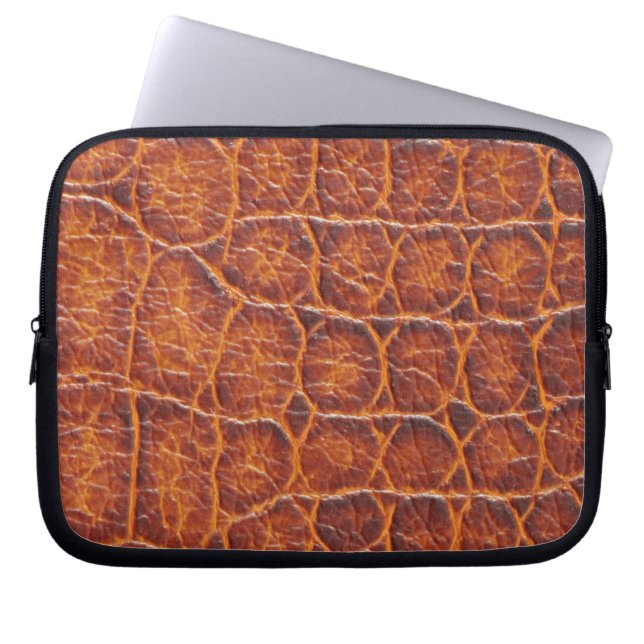 Roodbruine alligator huidafdruk laptop sleeve (Voorkant)
