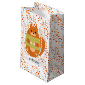 Roodbruine eekhoorn in een groenzoeter klein cadeauzakje (Voorkant Gekanteld)